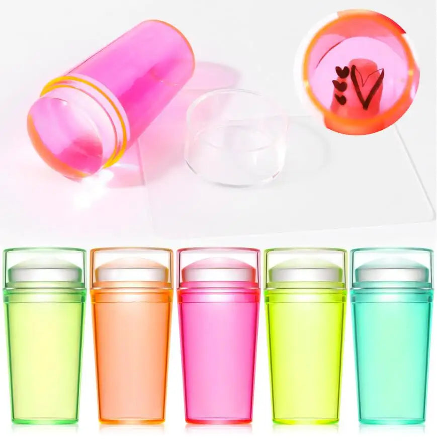 VOTRE NAIL ART PARFAIT,À PORTÉE DE MAIN !